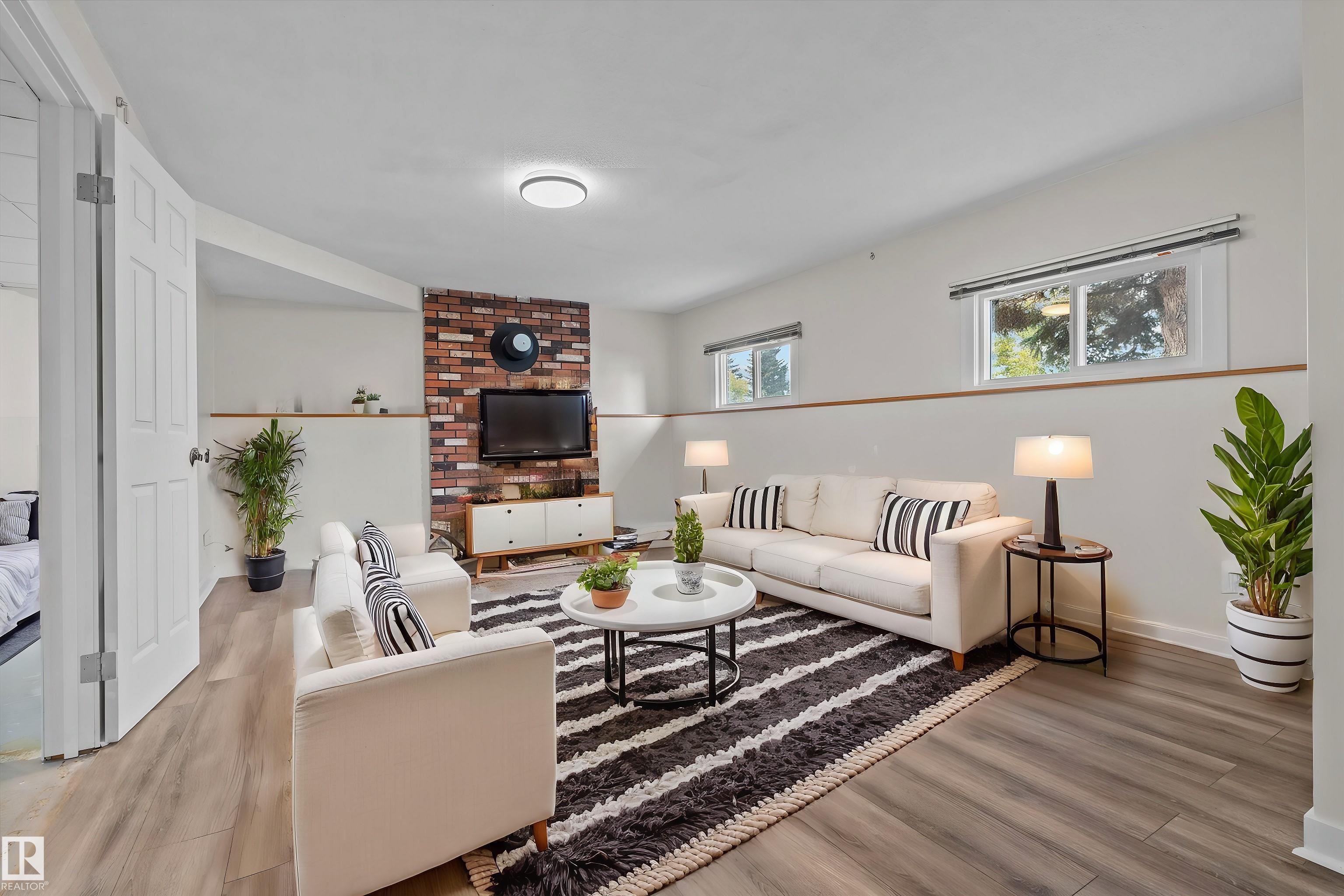 4 MADISON Street, Spruce Grove MLS® E4412269 Millgrove Real Estate