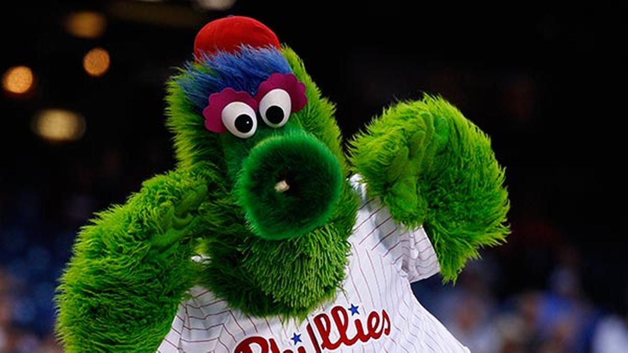Poll Phillie Phanatic more qualified than Donald Trump to be president