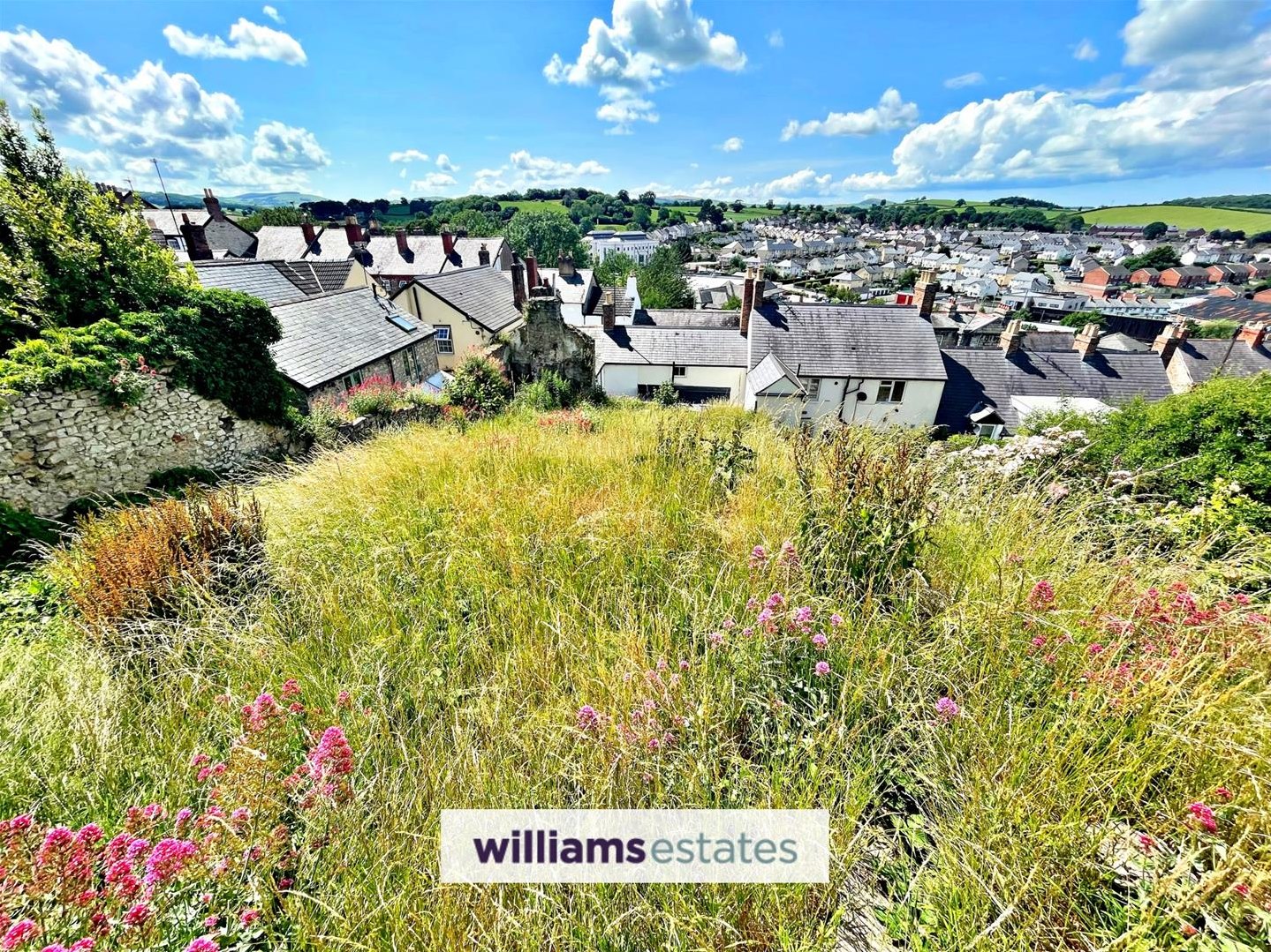 Love Lane, Denbigh Williams Estate Agents