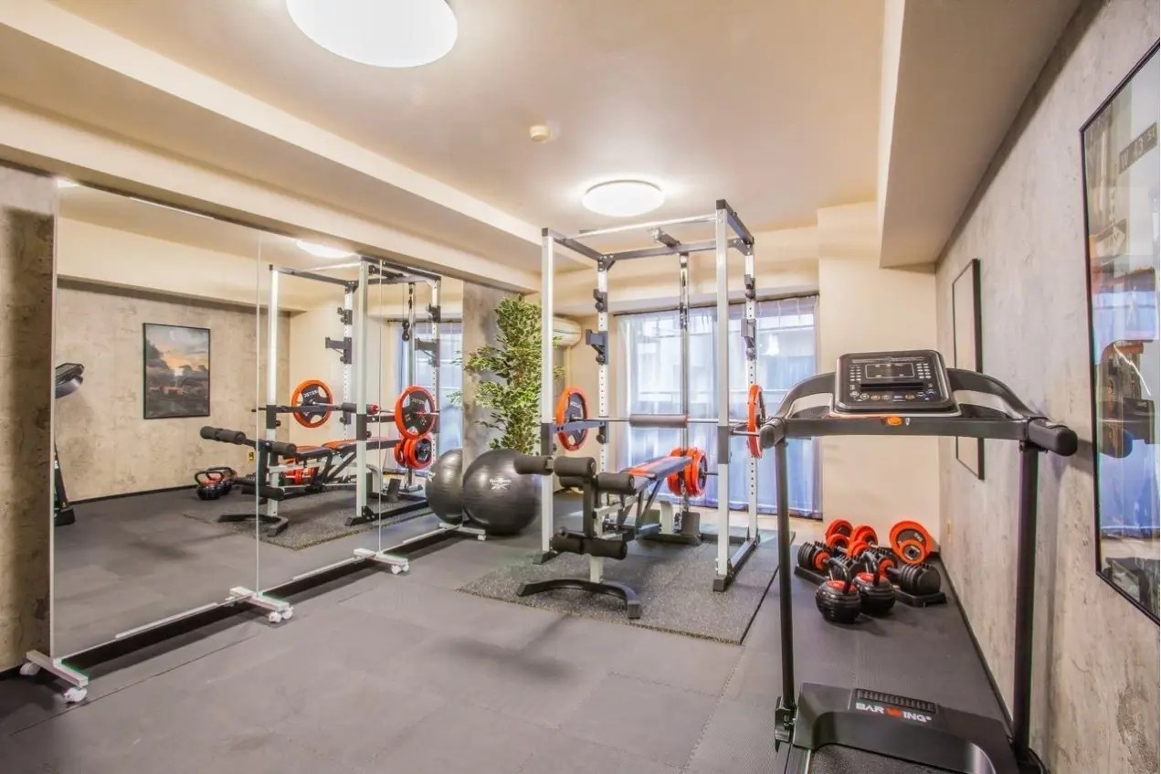 ＜トレーニングGYM エムエー渋谷＞24時間営業⏰渋谷マークシティ道玄坂出口徒歩1分🚶‍♀️ スペースマーケット