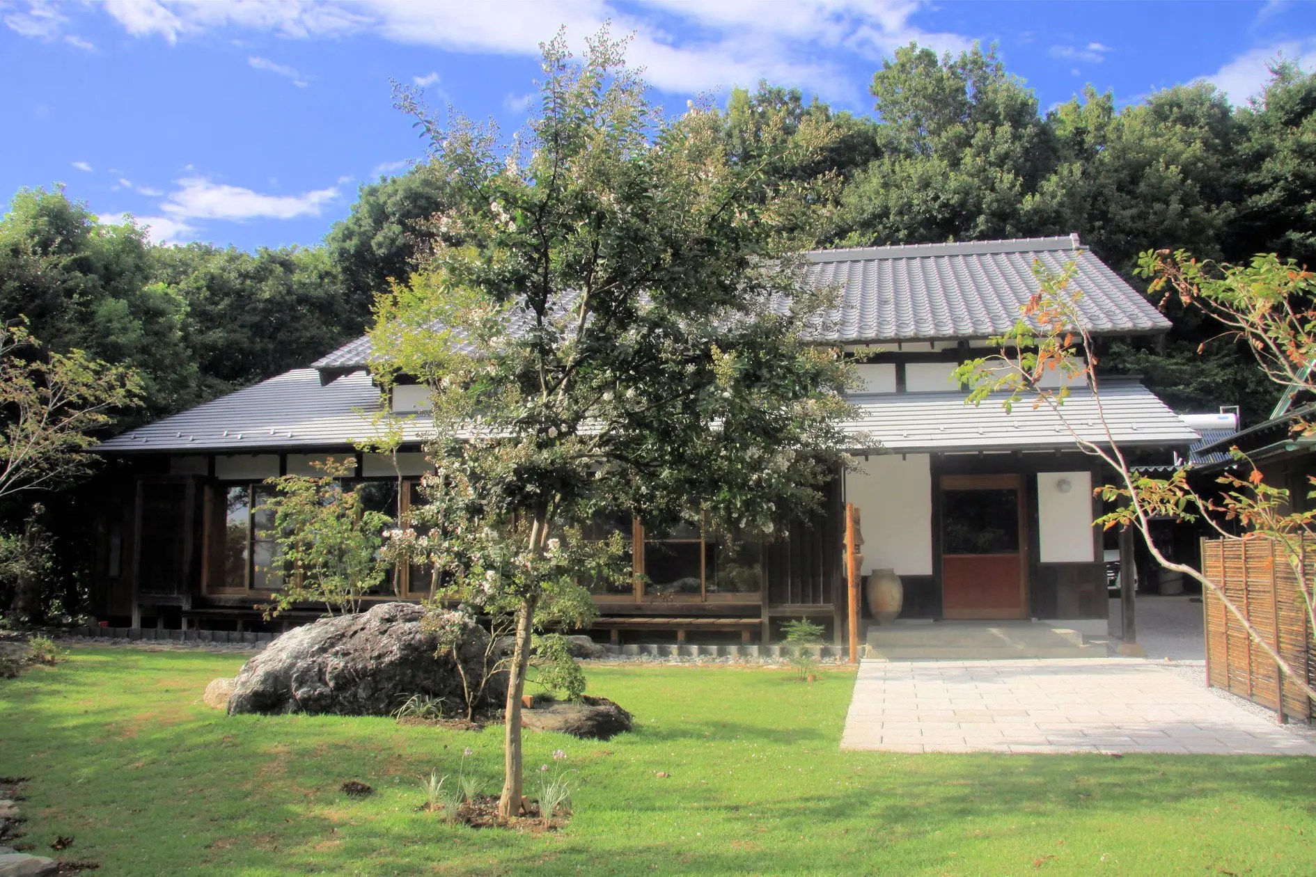 〈一棟貸し〉庭園あり築100年の古民家 スペースマーケット