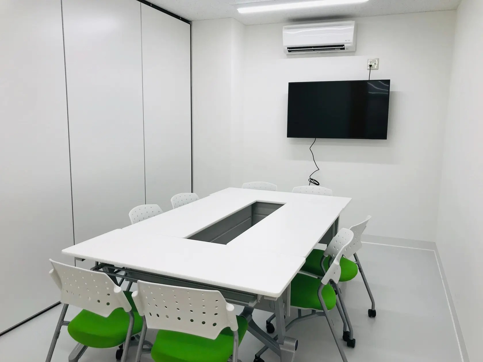 【コワーキングスペース永福】会議、打ち合わせ、イベント、商品撮影など多様な用途に使えるレンタルルーム スペースマーケット