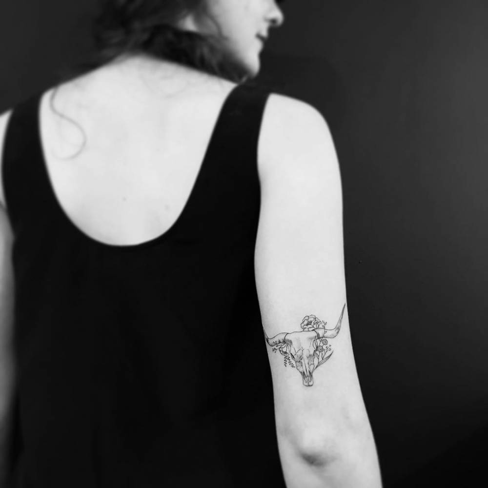 Bull Skull Tattoo On The Back Of The Right Arm. 1000_x_1000_jpg