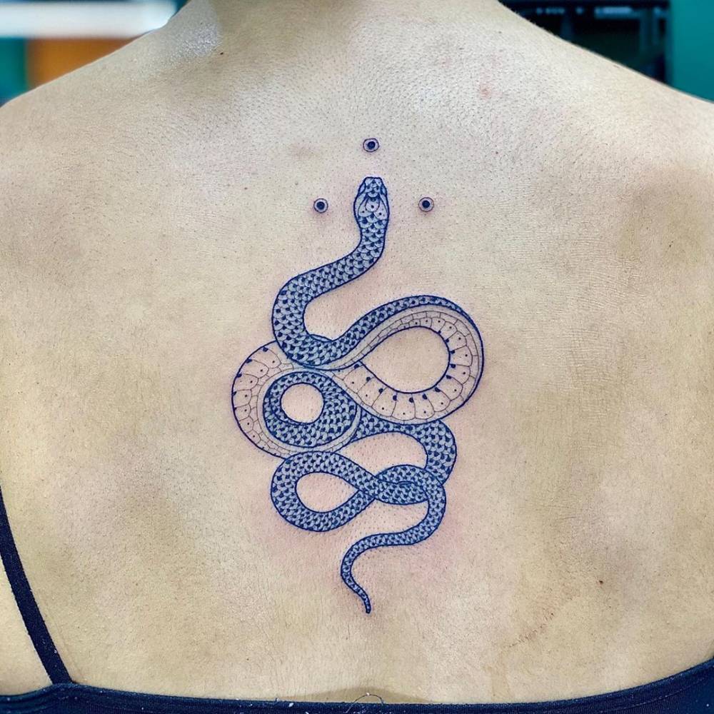 Snake Tattoo On The Upper Back. 1000_x_1000_jpg