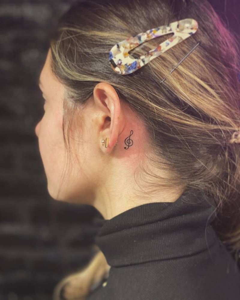 Treble Clef Tattoo Behind The Left Ear. 1000_x_800_jpg