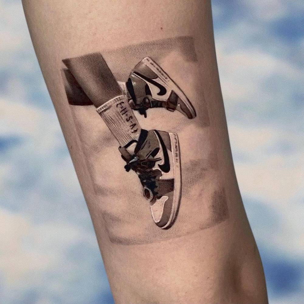 Nike Air Jordan 1 Tattoo On Tricep 1000_x_1000_jpg