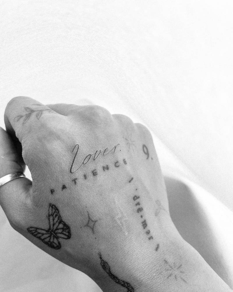 Lover" Lettering Tattoo On The Hand. 1000_x_800_jpg
