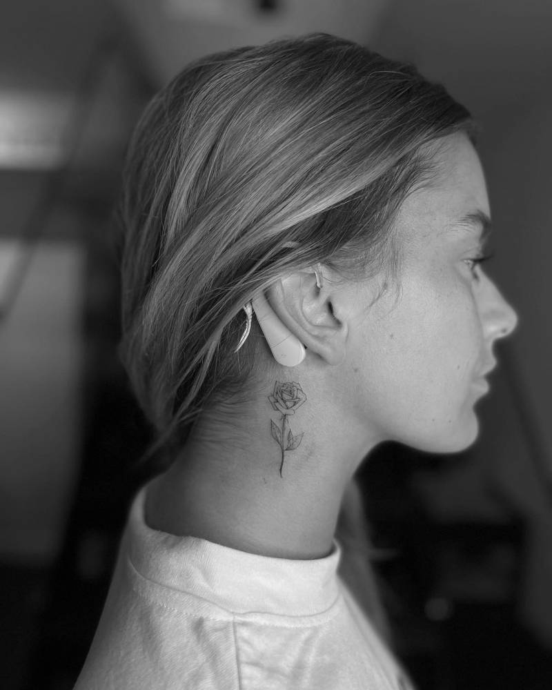 Update more than 84 fine line neck tattoos latest in.eteachers