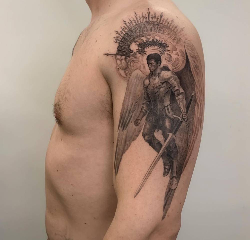 Discover 60+ guardian angel shoulder tattoo best in.cdgdbentre