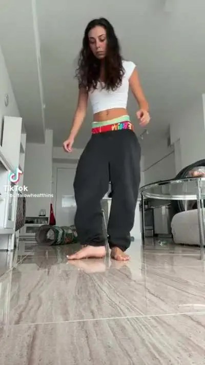 🔥 buffalowheatthins : TikTokFeet [REDD.TUBE]