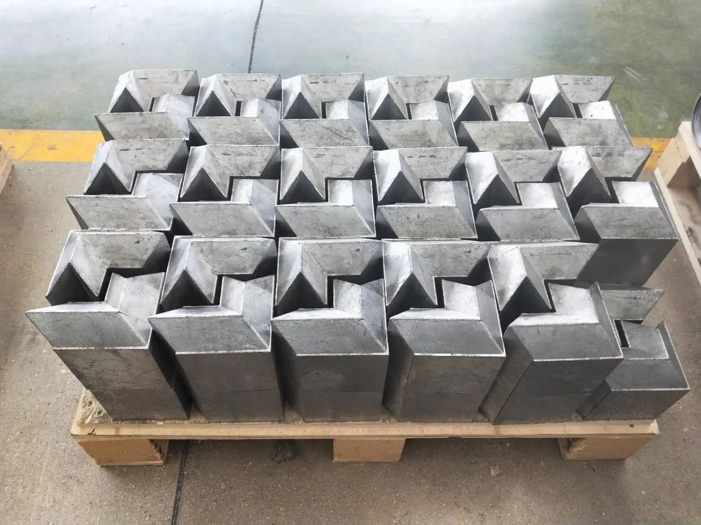 Lead bricks factory and suppliers Golden Door