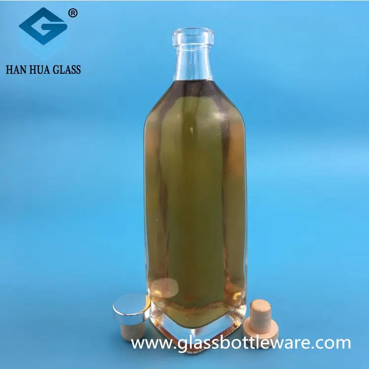 Wholesale Manufacturer of 500ml square olive oil glass bottle
