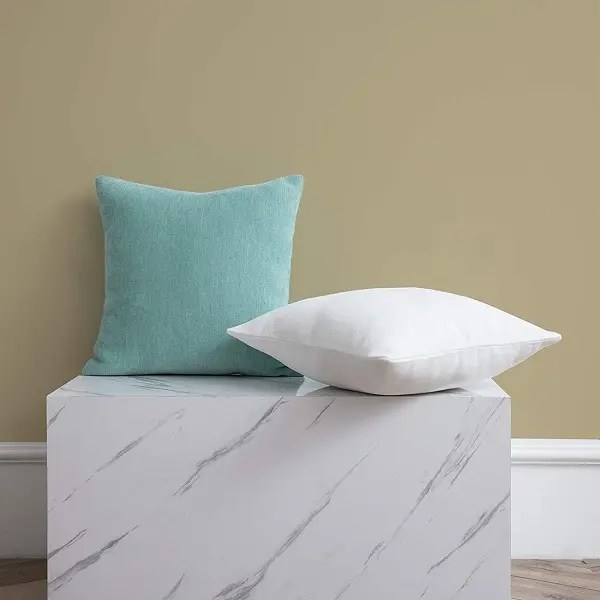 Wholesale White Pillow Covers 20×20 Inch Set of 2 Solid Rustic