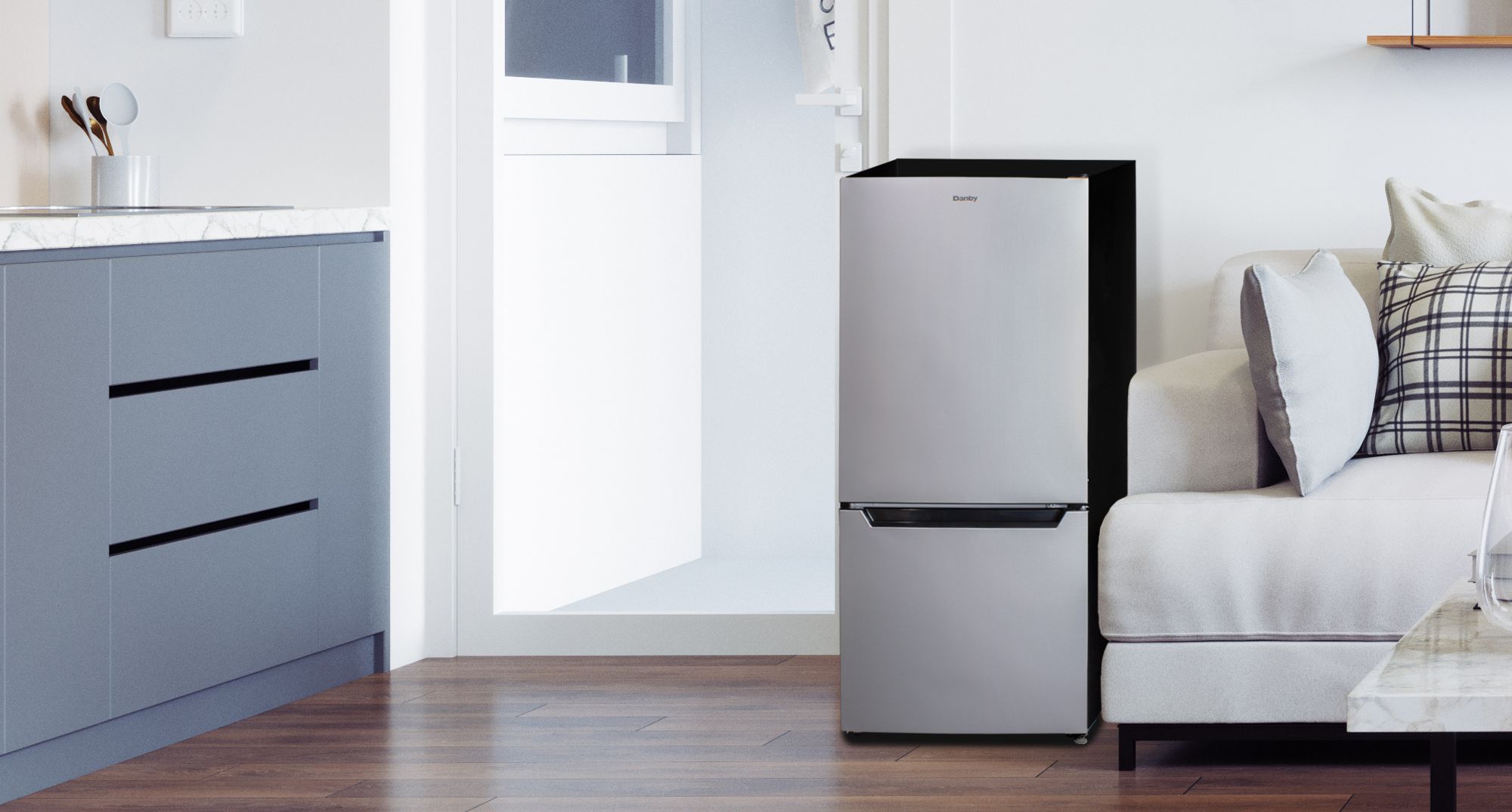 Compact Refrigerators Danby Canada