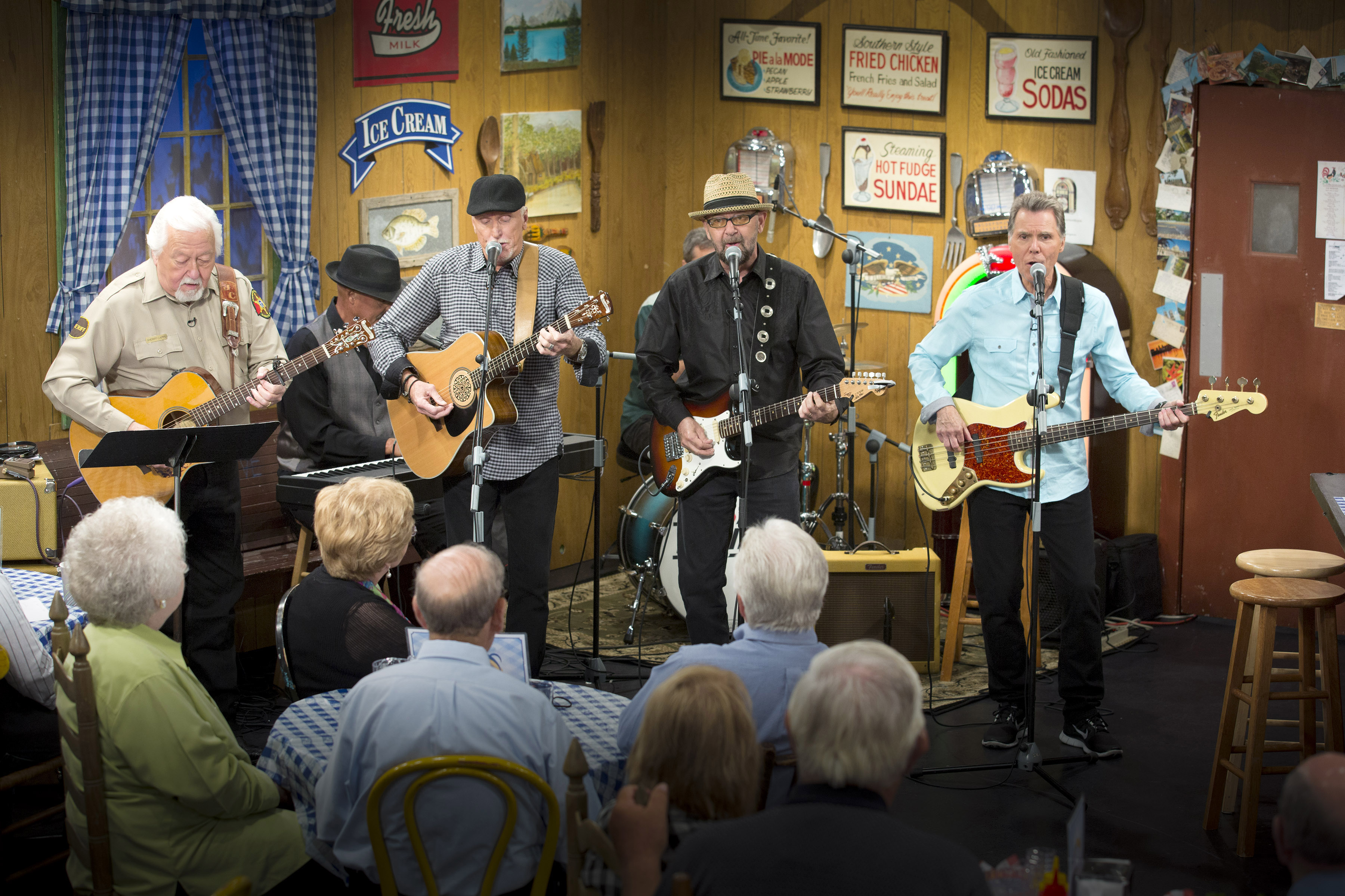 Larry's Country Diner Serves Up Faith, Family & Fun at America's