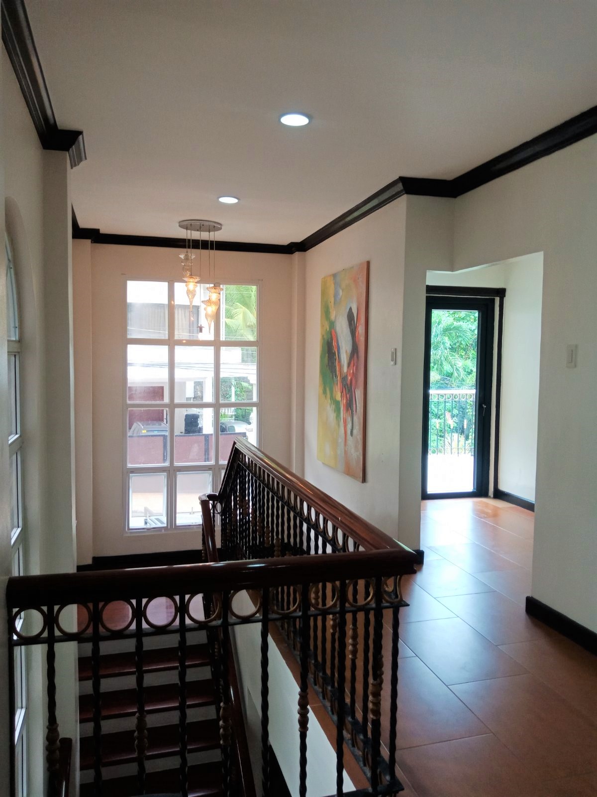 Maria Luisa house for RENT Banilad Cebu City with 3car garage Cebu