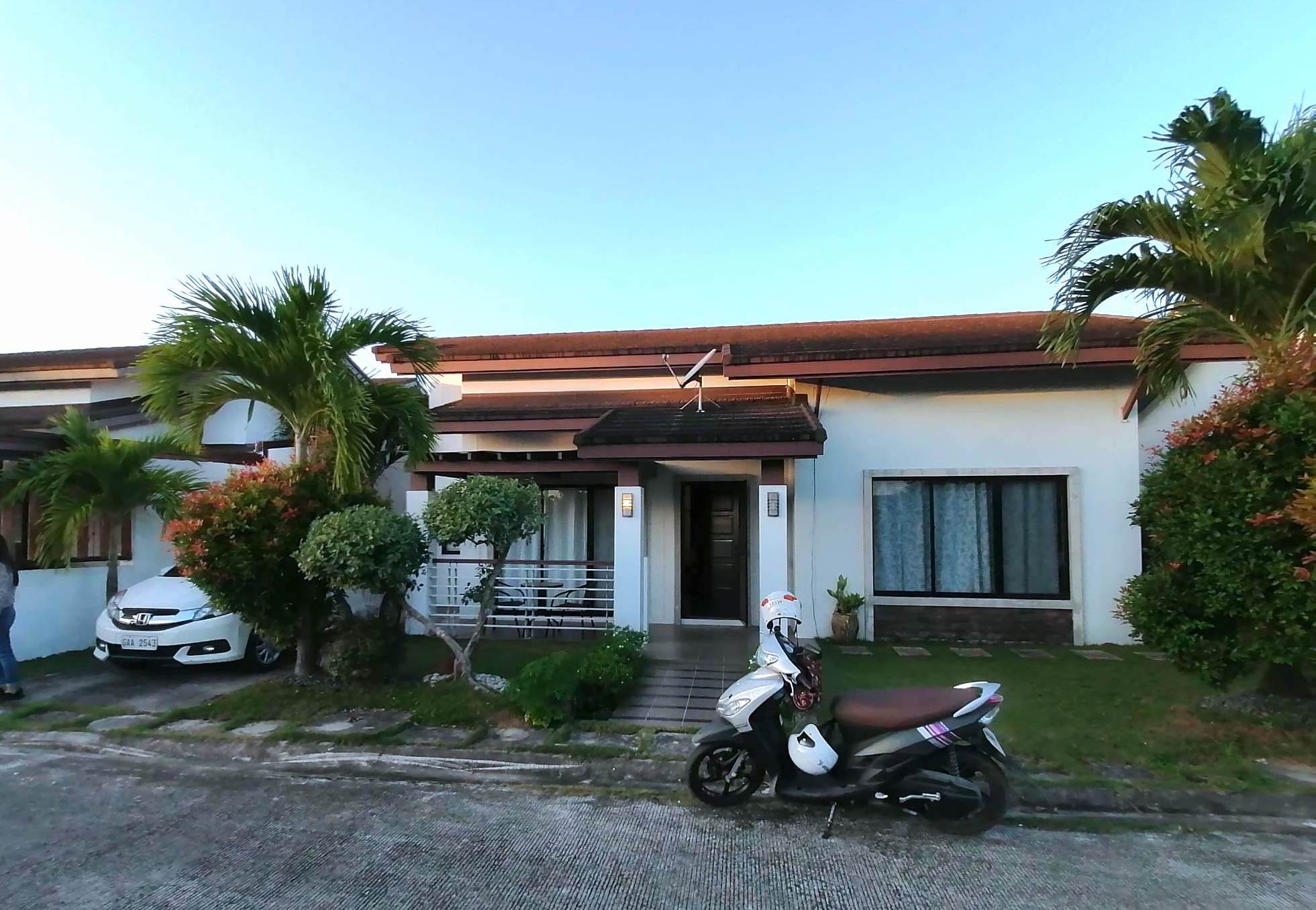 3BR Maribago House for SALE Lapulapu City Bungalow house for SALE