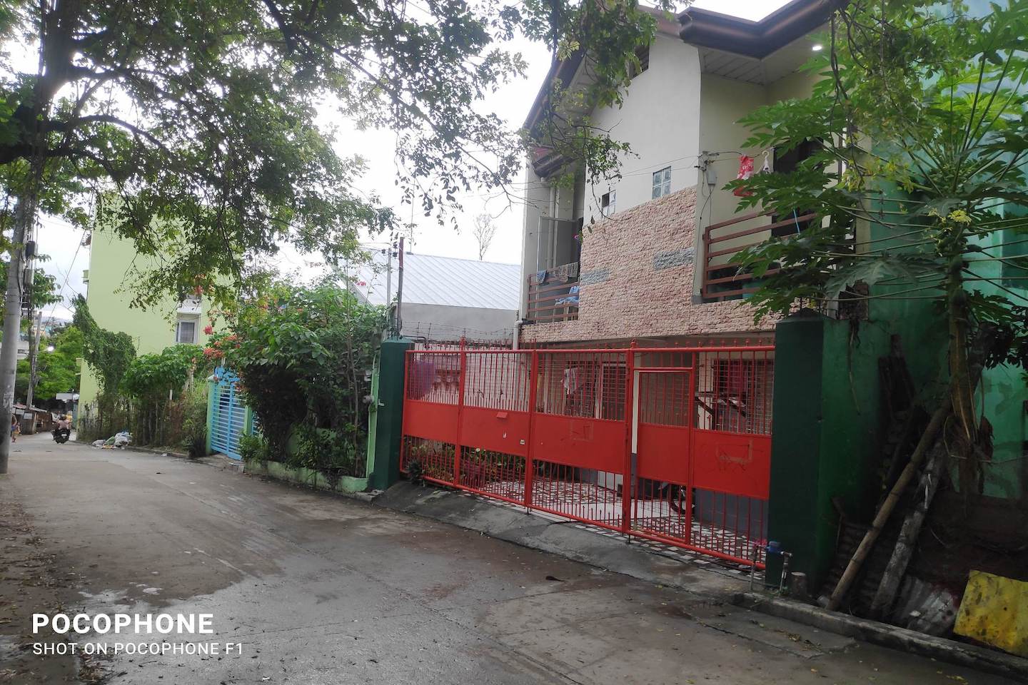 4 Doors apartment for sale in Mandaue Cit