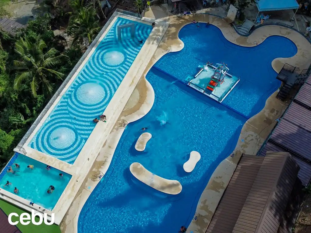 Explore Mountain View Nature's Park At High Altitude