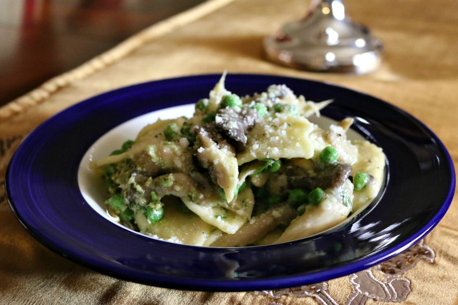 Delectable Italian Pasta with Oyster Mushrooms