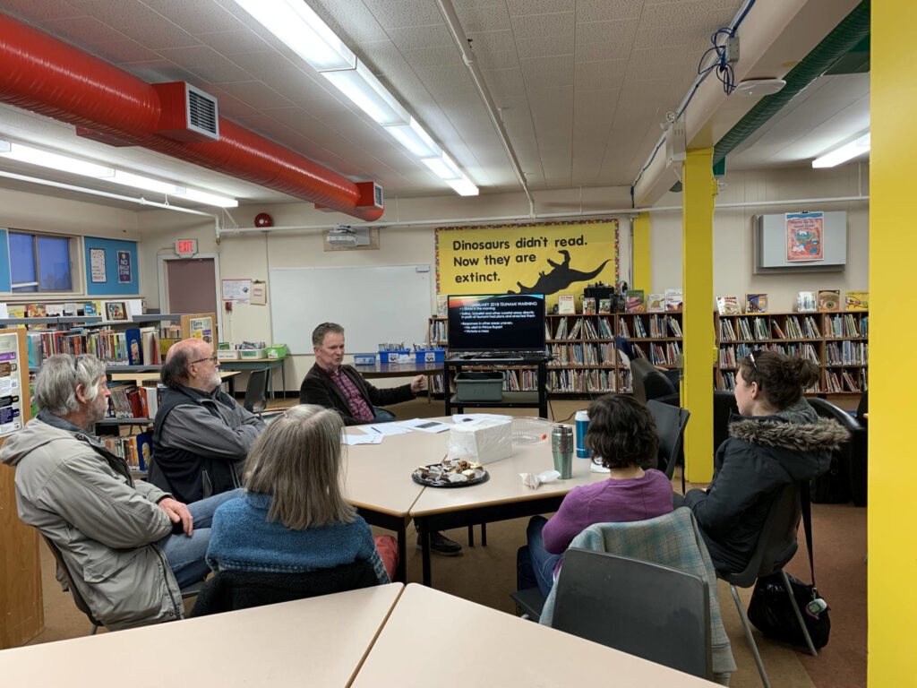 Donate Courtenay Elementary Community School Society