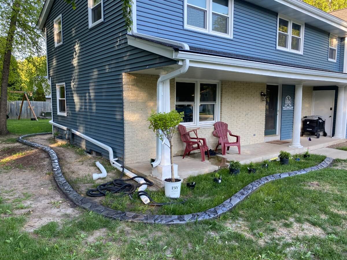 Eton Court Cedar Creek Curbing