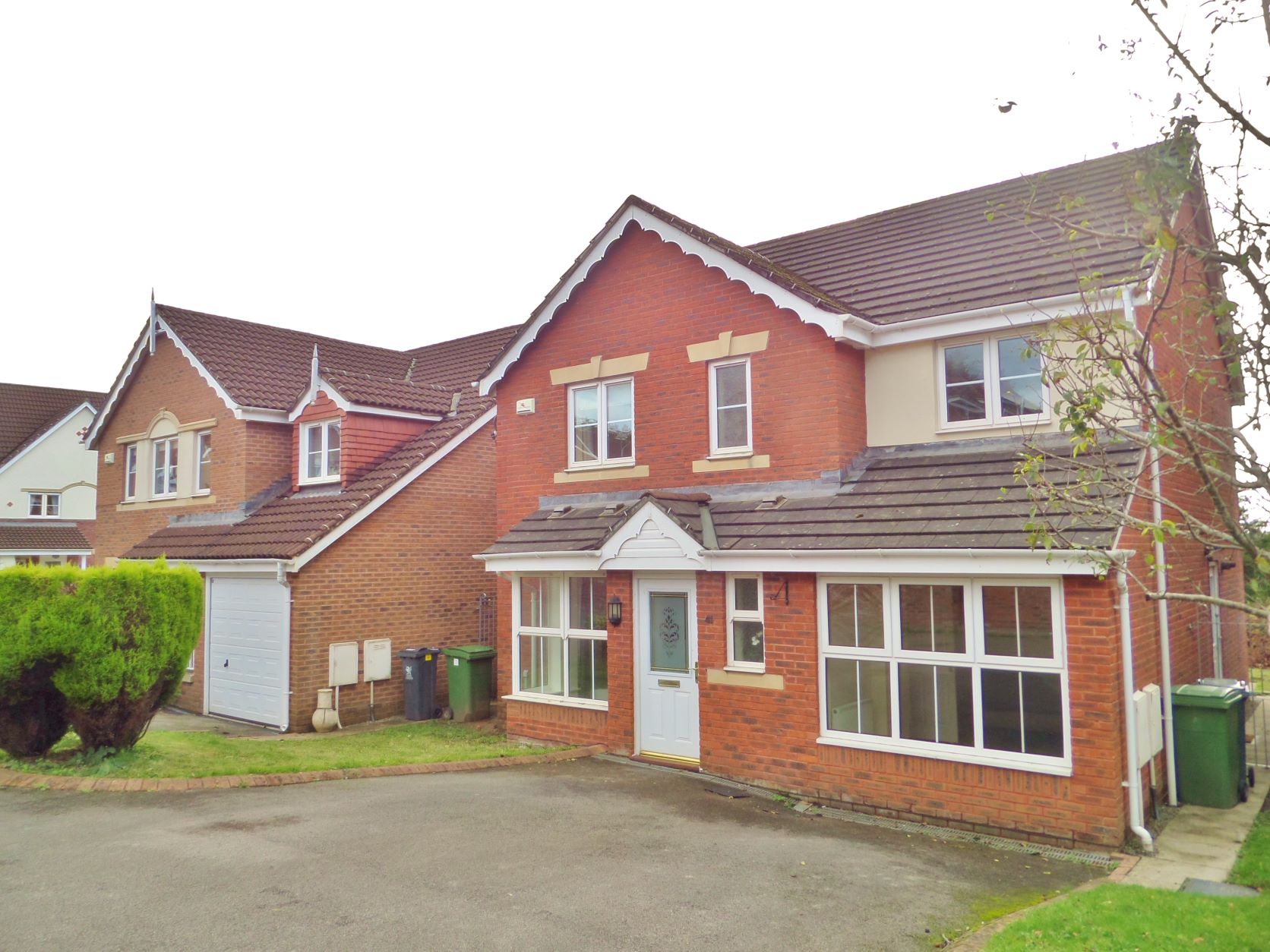 41 Llewellyn Goch Cedar Properties