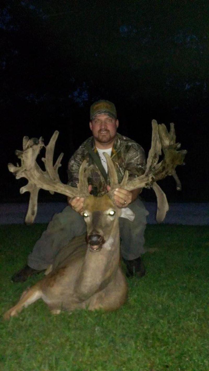 Score 272 Cedar Ridge Whitetails