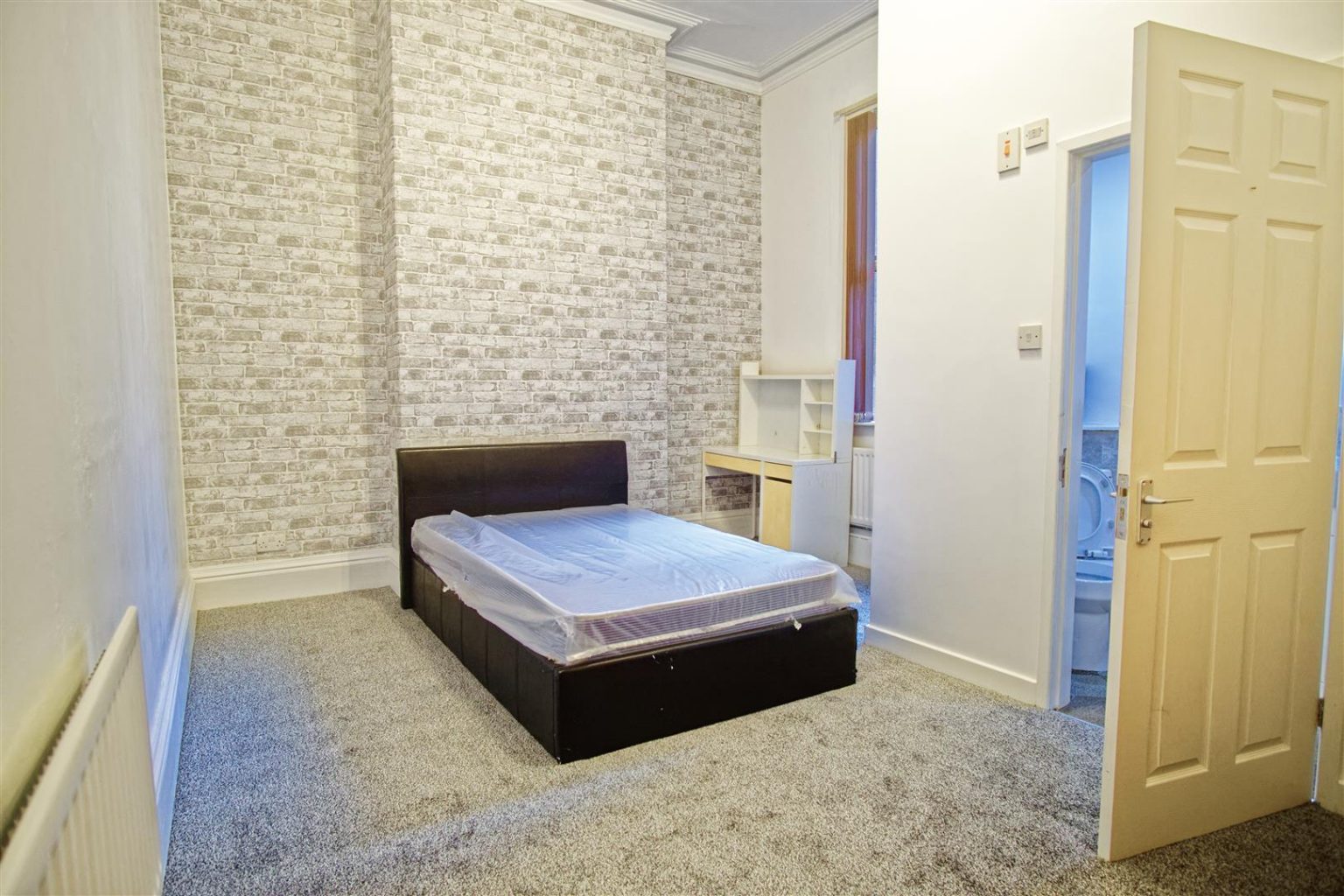 Student Houses Preston Cedar Tree Houses