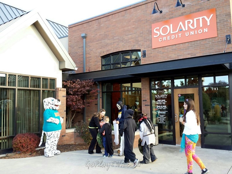 Halloween at Selah Businesses right now! Graham Family Farm