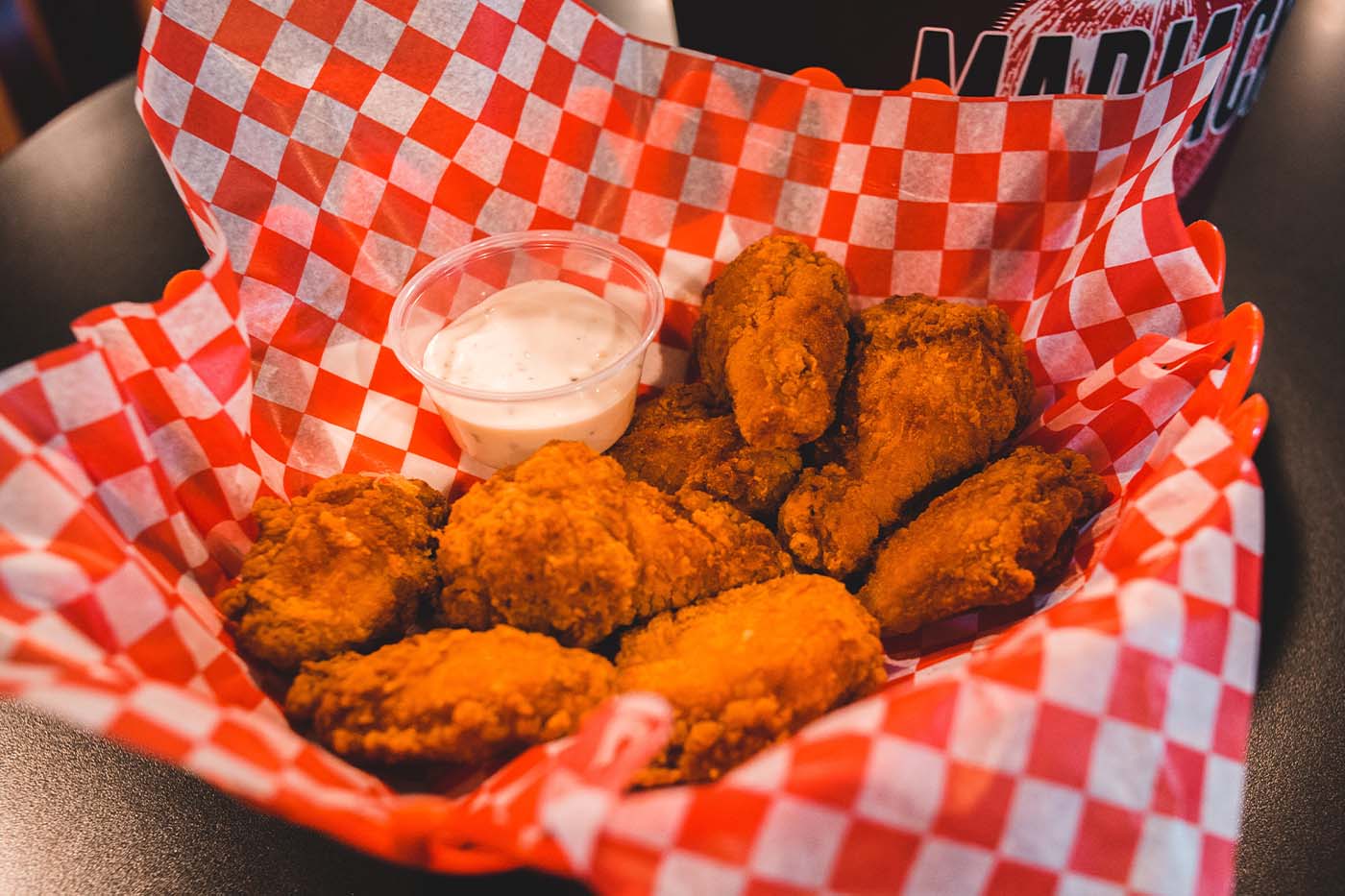 Chicken wing chain closes almost all Ontario locations including