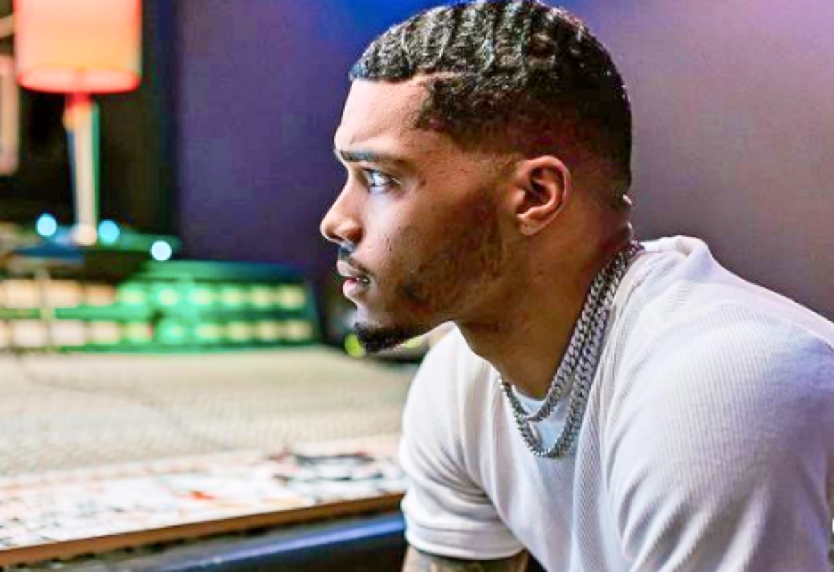 The Bold and the Beautiful Spoilers Alum Rome Flynn Books Two Netflix
