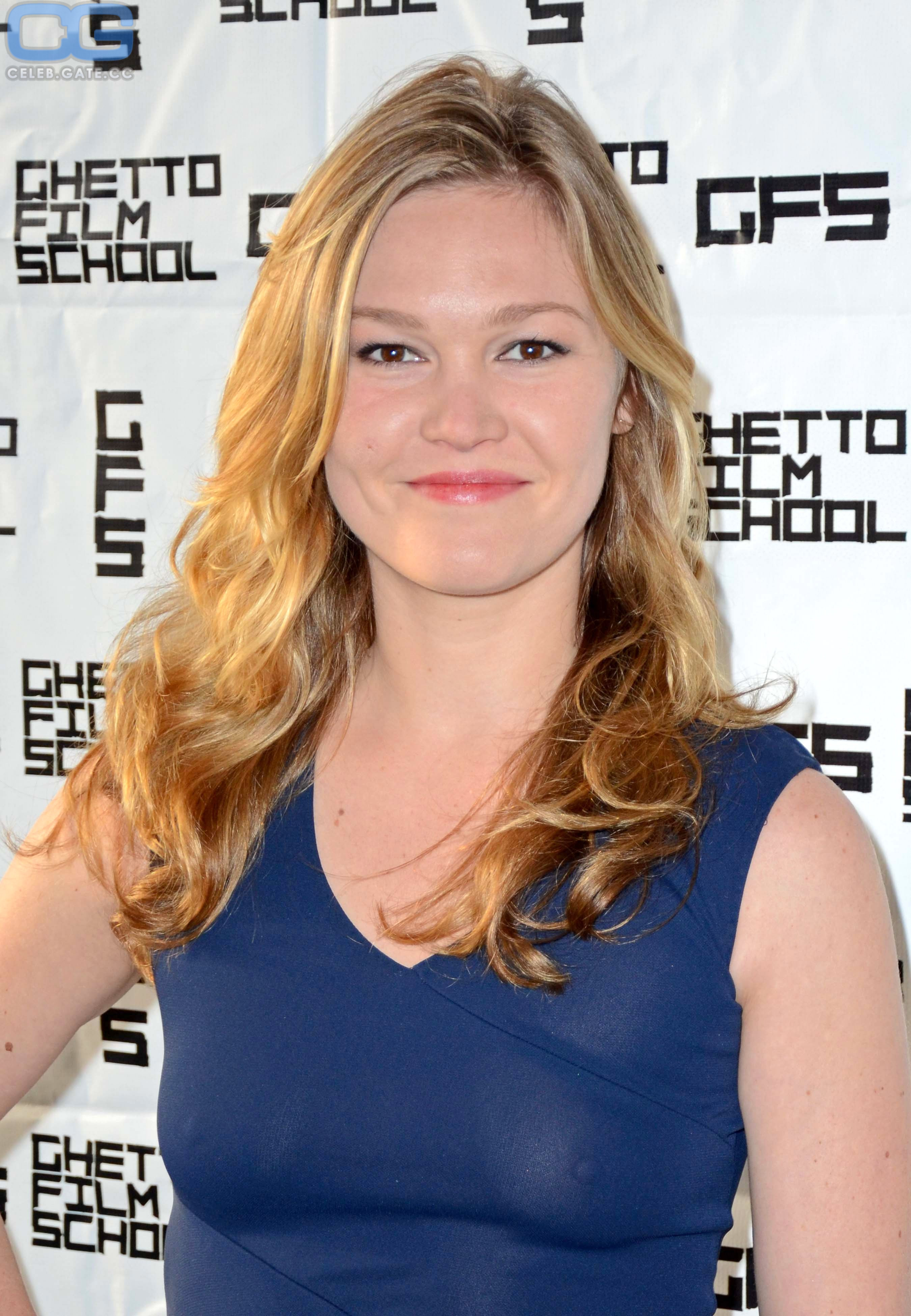 Julia Stiles Nude | 41 Hot Leaked Pics | Naked 18+ Uncensored