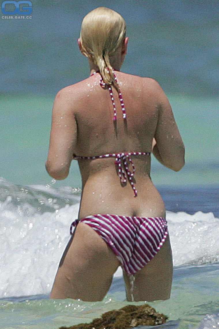 Elisha Cuthbert nude, pictures, photos, Playboy, naked, topless, fappening