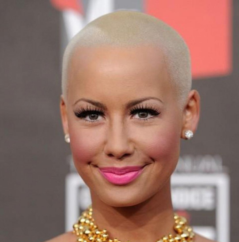 Amber Rose Height, Weight, Bra Size, Measurements & Bio