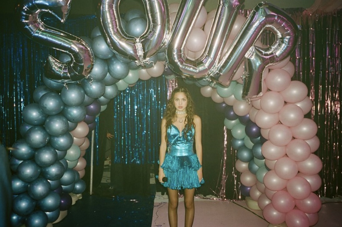 Our Top 5 Favorite Moments from Olivia Rodrigo’s “SOUR Prom” Page 2