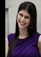Alexandra Daddario Nude Videos & Photos - CelebsNudeWorld.com