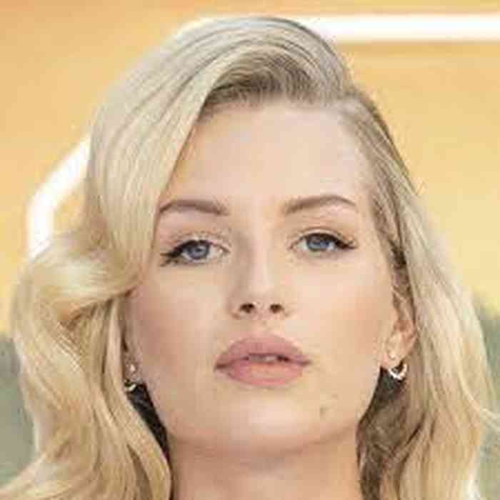 Lottie Moss Net Worth, Height, Age, Affair, Career, and More