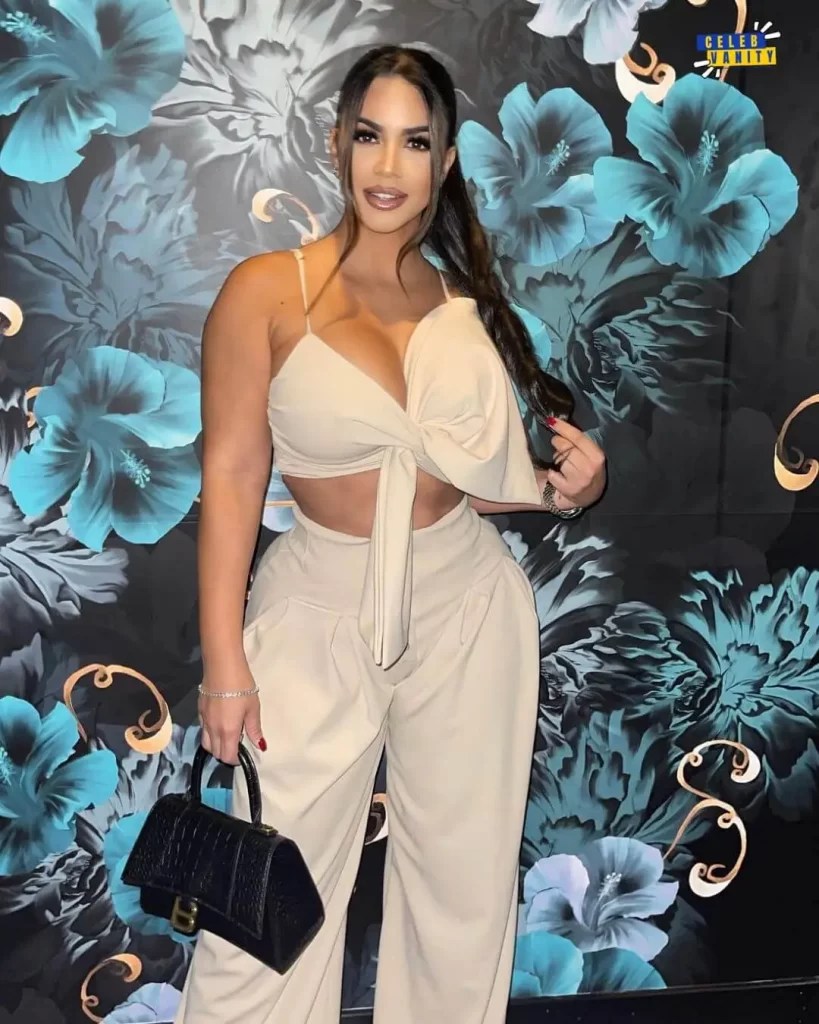 Litza Yanez - Biography, Relationship, Figure, Family, Education, Career, Net Value and More
