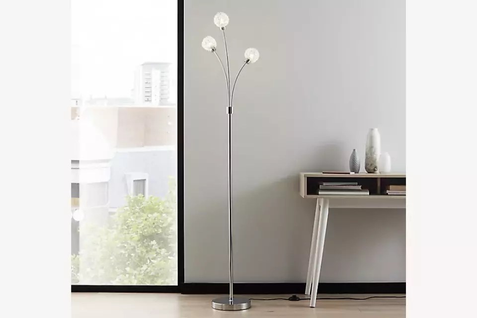 5 Best tall floor lamps to enhance your interior look