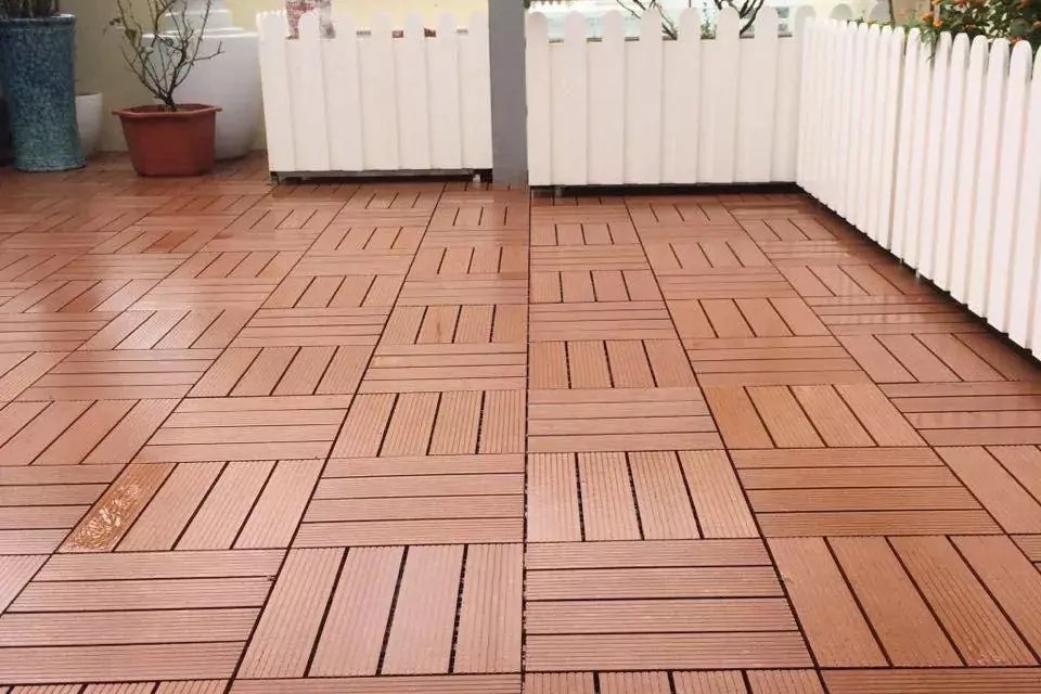 Beautiful and Durable Decking Tiles for Your Home or Garden