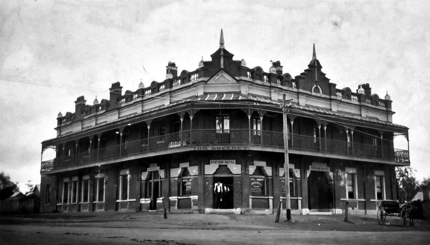 Wayback Wednesday a look at some of Australia's historic pubs and