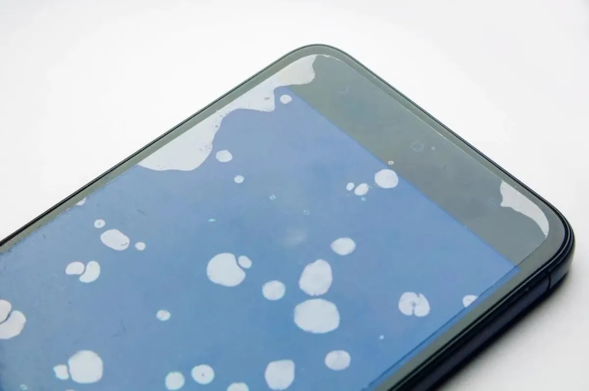 How To Get Rid Of The Bubble On My Phone Screen CellularNews
