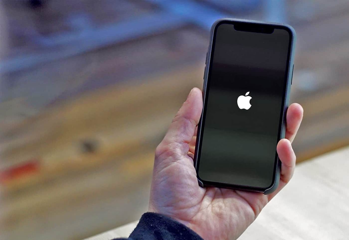 Why Is My iPhone 11 Screen Black But Still Works CellularNews