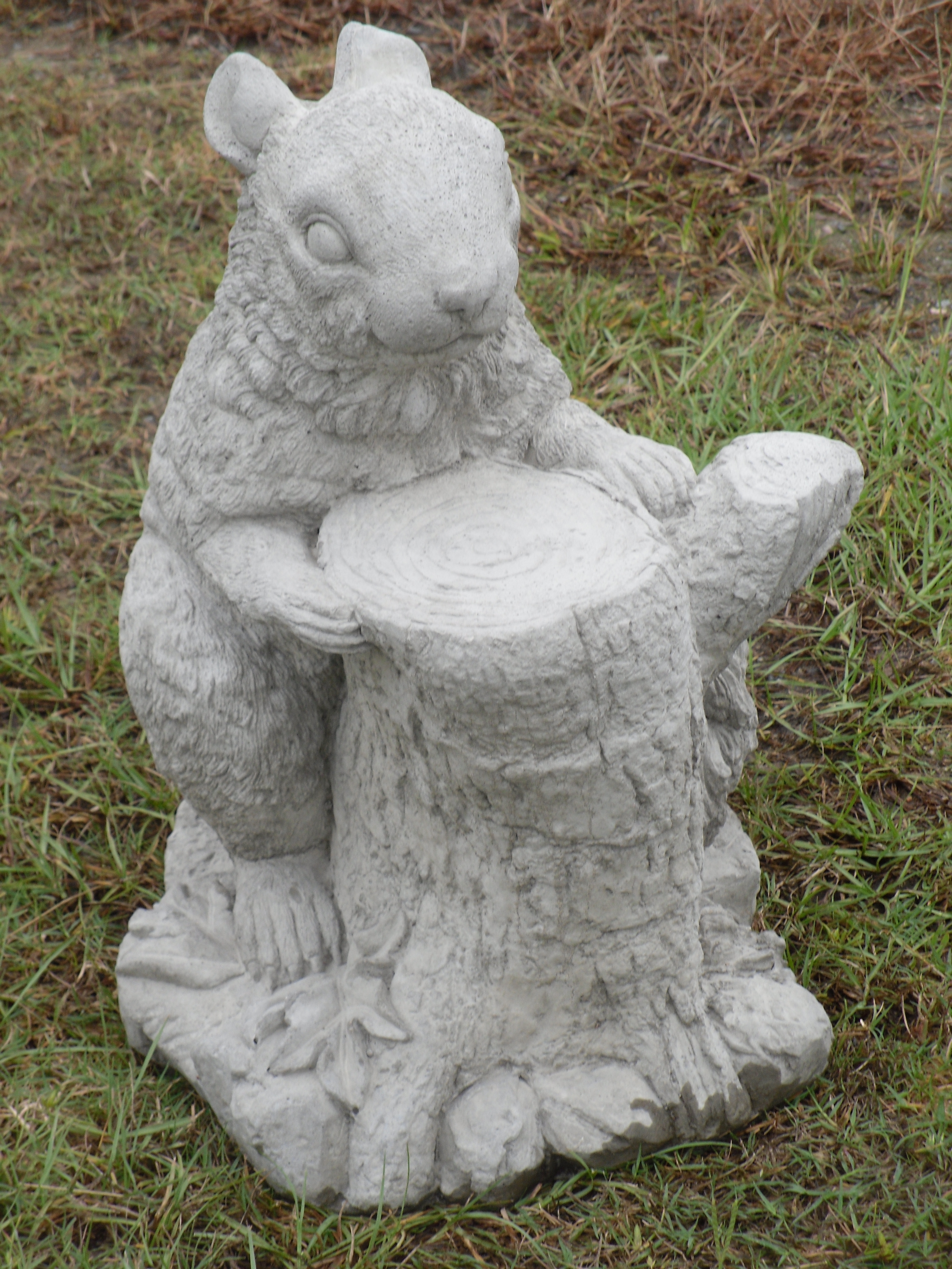 Squirrel The Cement Barn Manufacturers of Quality Concrete Statues