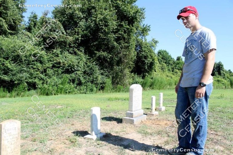 0713 SELMA COLORED CEMETERY [A Johnston County North Carolina Cemeteries