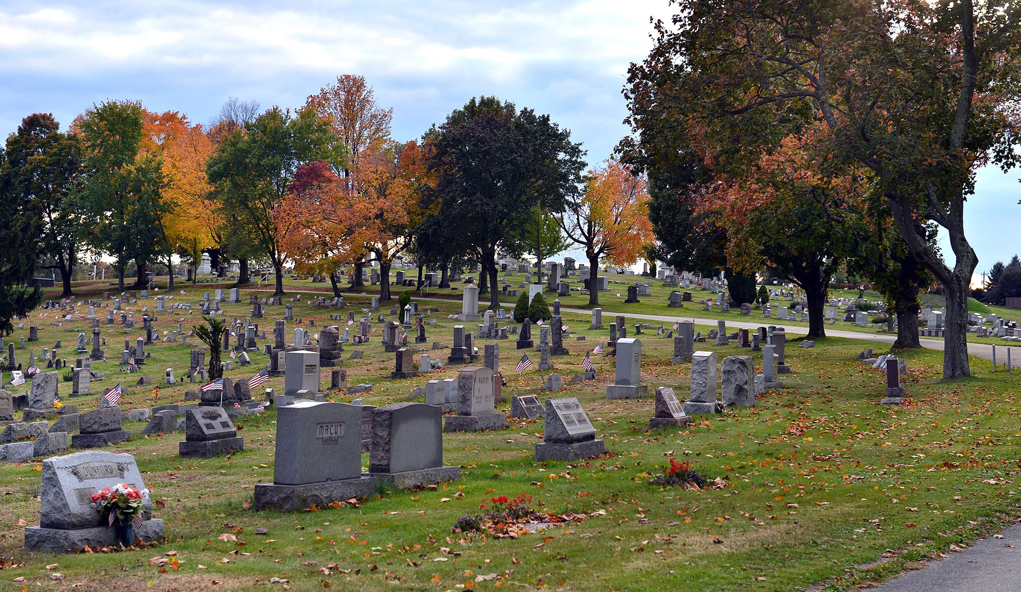 Grandview cemetery savelader