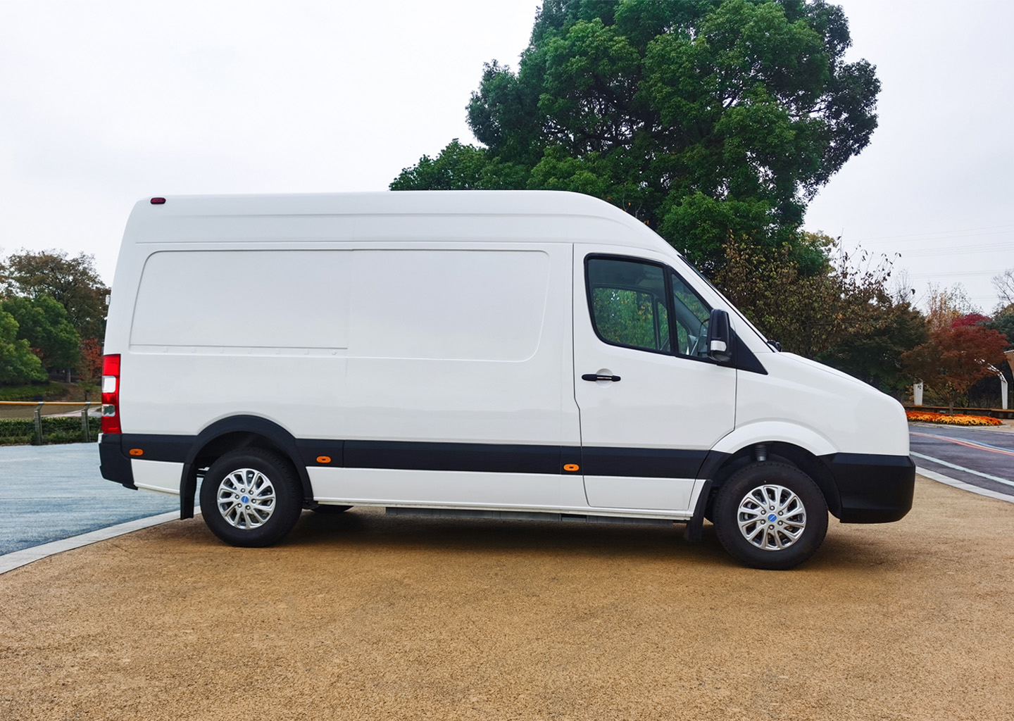 Logistar 300 Cenntro Electric Group Limited