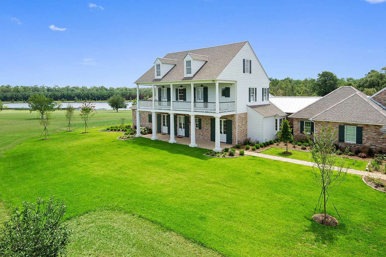 A Hays Town Centanni Construction