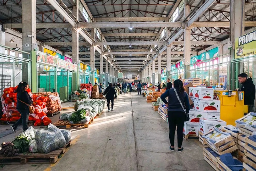 Extienden hasta el 8 de junio la convocatoria para acceder a puestos en el Mercado Concentrador